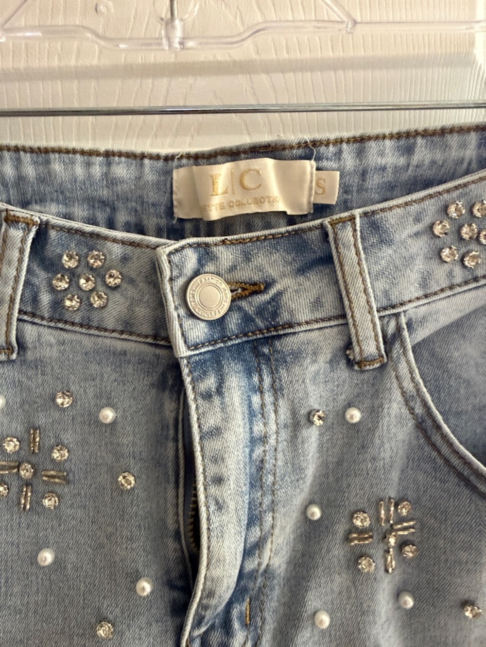 Rhinestones and Pearls Size Small Light Blue Women’s Jeans - Picture 2 of 4